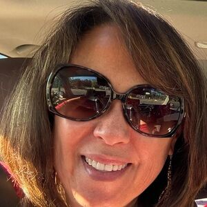 Meet your Posher, Kim